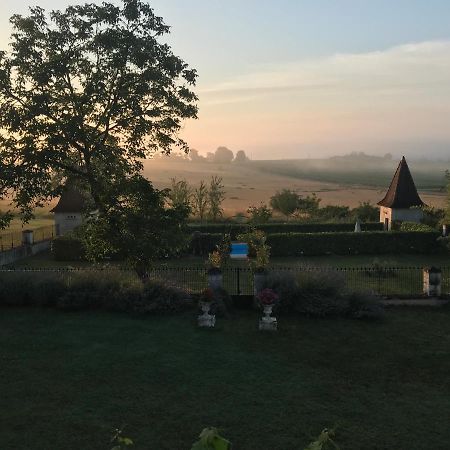 Le Manoir De Nabinaud Bed & Breakfast ภายนอก รูปภาพ